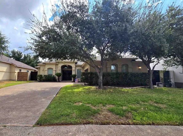10529 Winrock Dr, Laredo, TX 78045