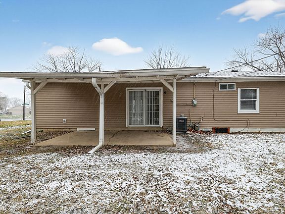3rd image of 4101 Baker Dr