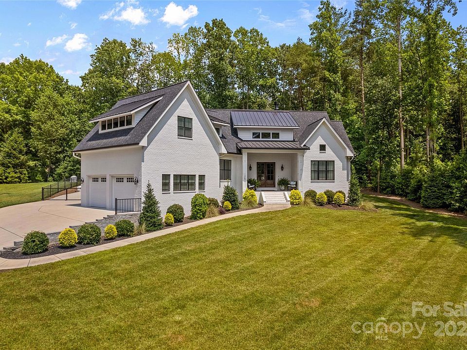 1st image of 267 Tennessee Cir