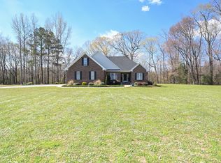 2424 Matthews Rd, Clayton, NC 27520