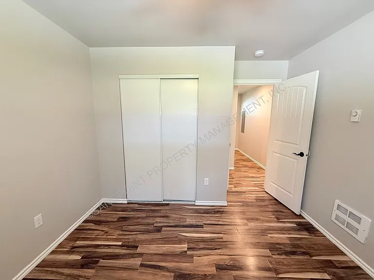 2087 Lower Pack River Rd — Photo 28
