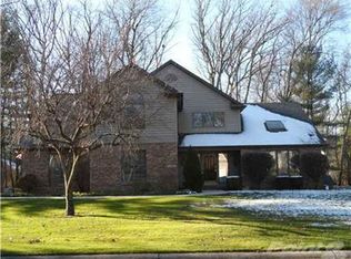 51701 Brittany Ct, Granger, IN