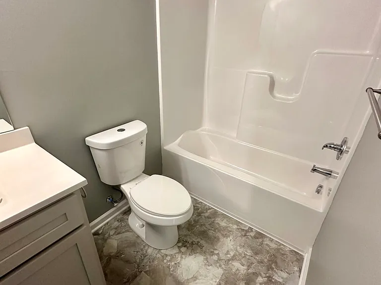 605 Vista Dr — Photo 7