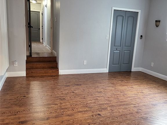 3rd image of 4815 Jurupa Ave