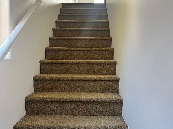 3rd image of 428 C Ave