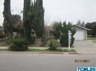 891 S Spruce St, Tulare, CA 93274