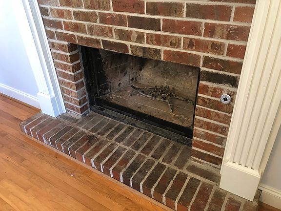 2nd image of 5542 Knox Pl