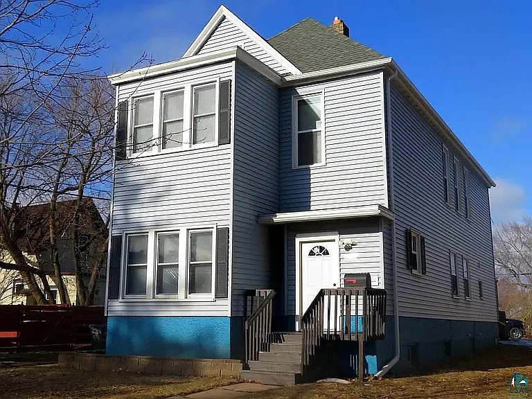 4 bed, $1,700 — Photo 2