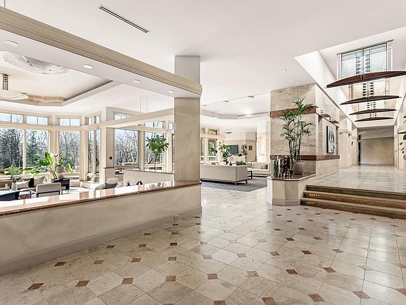 3rd image of 8263 North River ROAD