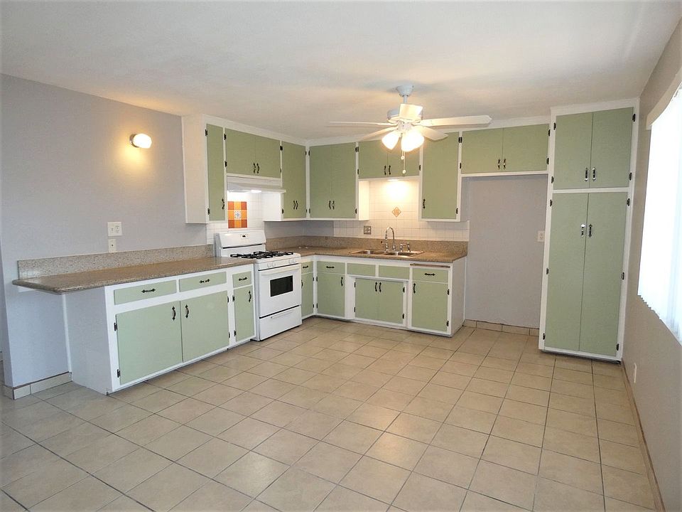 1st image of 9707 Cedar St APT 22