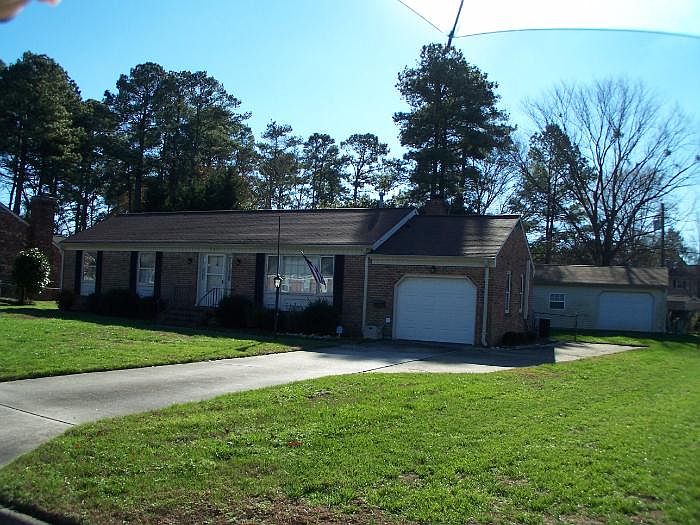 1st image of 205 Powhatan Dr