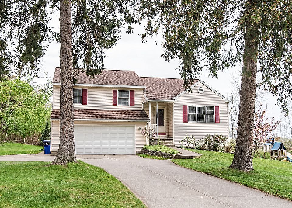 1st image of 6054 Meridian Dr