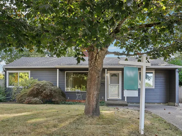 12455 SW Fairfield Pl, Beaverton, OR 97005