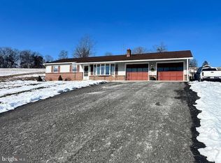 14 Smith Rd, Thompsontown, PA 17094