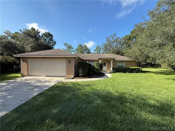 6001 N Buckland Dr, Citrus Springs, FL 34434
