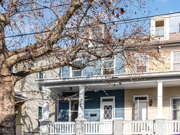 349 S 2nd St, Steelton, PA 17113