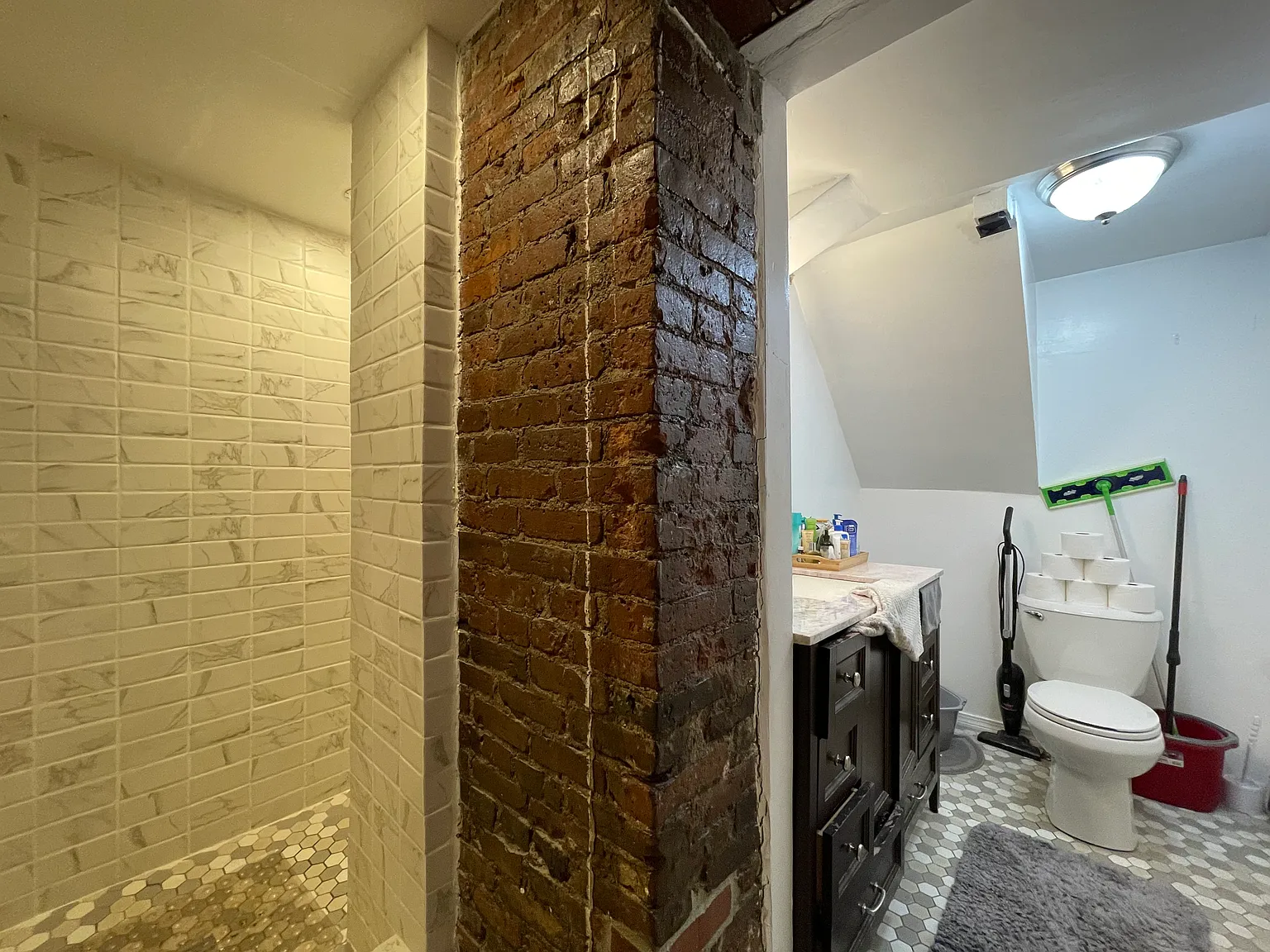 2 bed, 550 sqft, $3,800 — Photo 3
