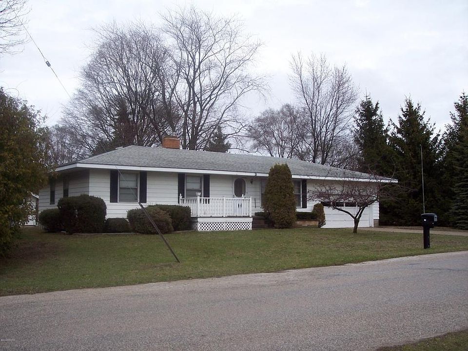 1st image of 903 Diana St