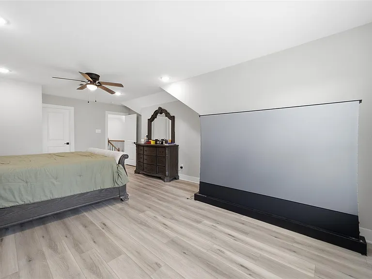 4903 Curiosity Ct — Photo 37