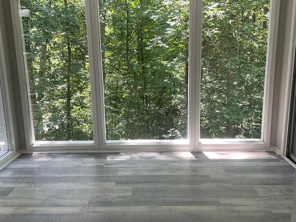 1st image of 1402 Vicksburg Pl #1402
