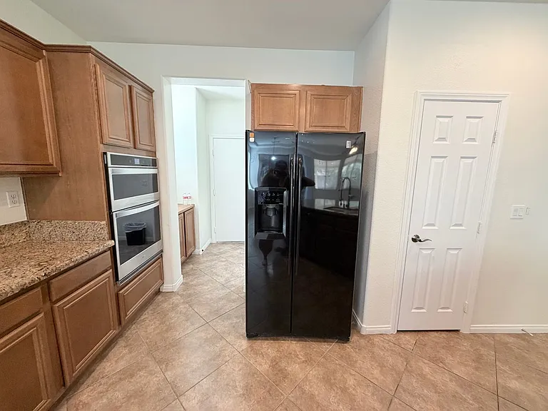1936 Bluff Knoll Ct #LAS — Photo 7