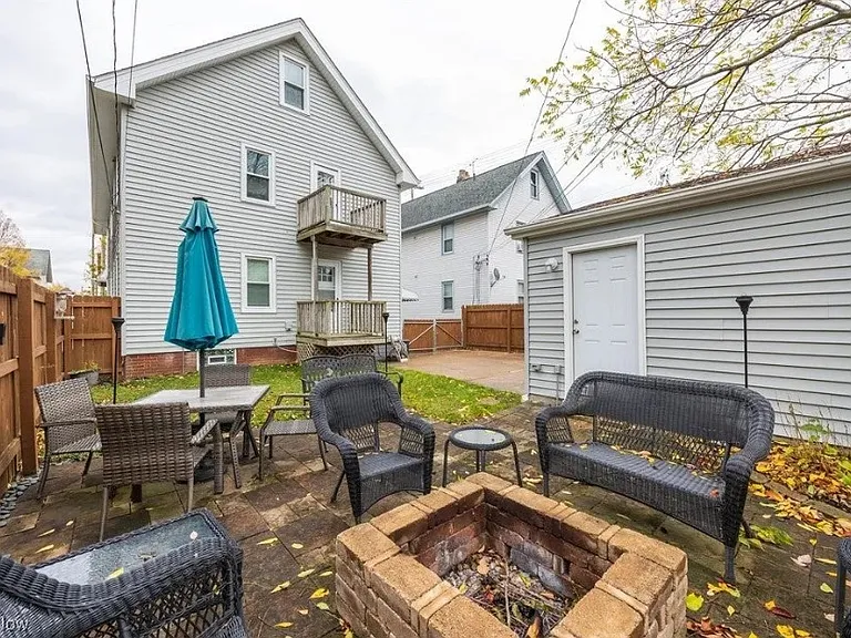 2100 Wascana Ave — Photo 10