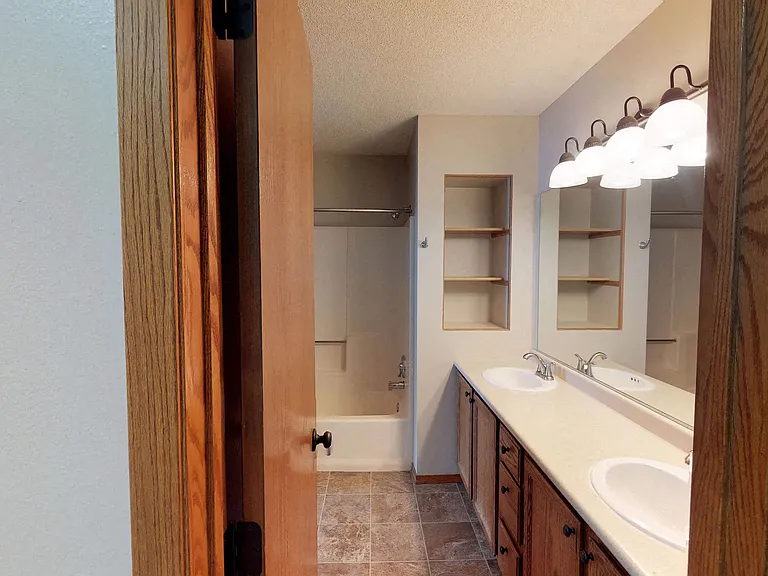 Cottage West Twin Homes — Photo 43
