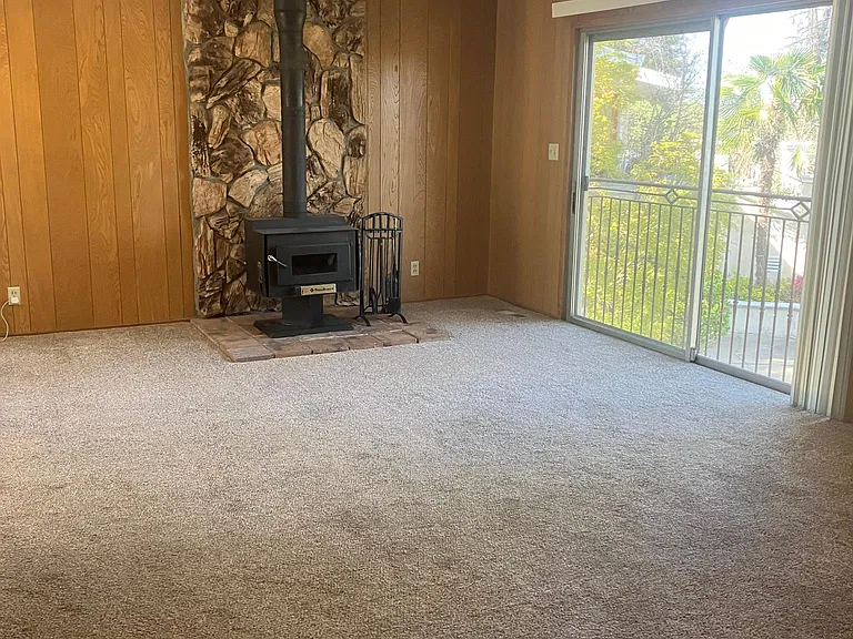 Northridge Dr — Photo 8