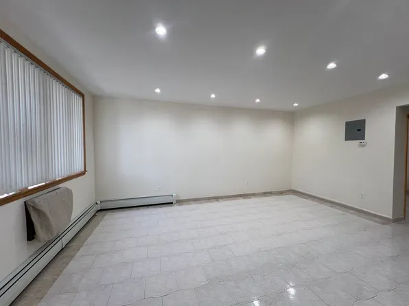 1641 Dahill Rd Floor 1, Brooklyn, NY 11223