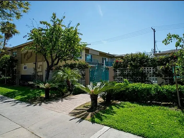 1764 W Juno Ave #C — Photo 10