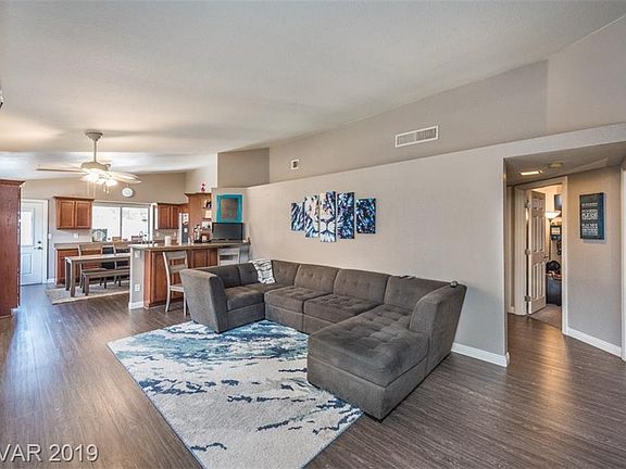 4th image of 5362 Walton Heath Ave