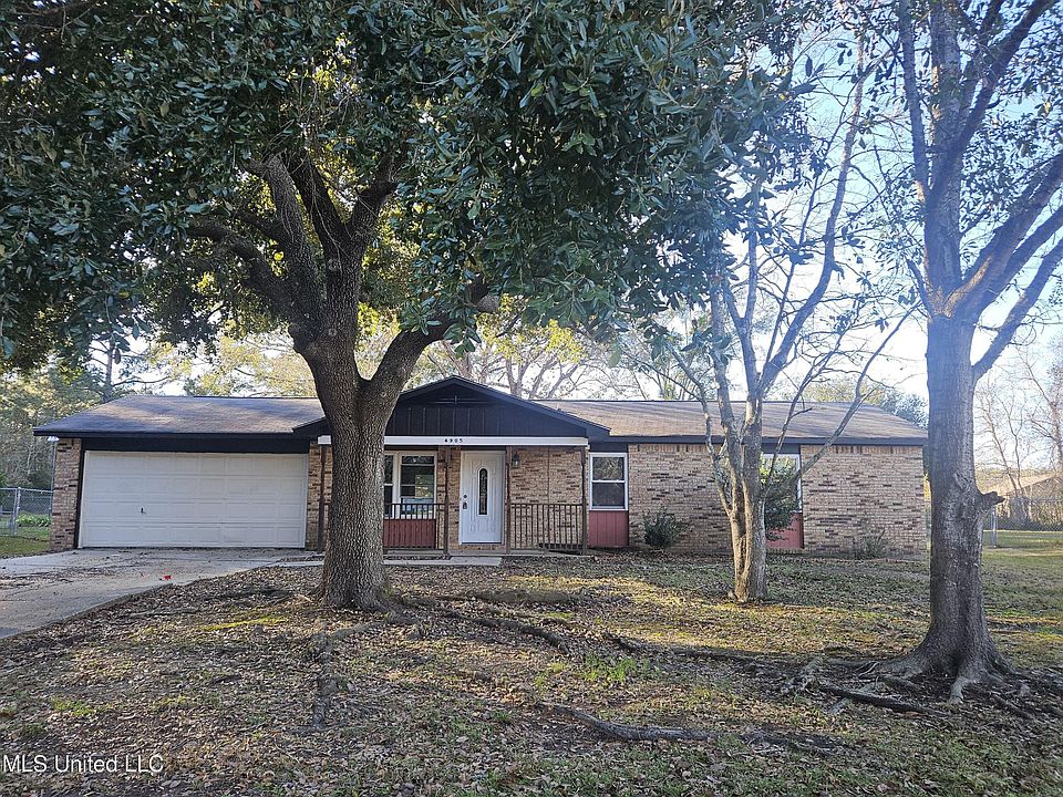 1st image of 4905 Fairwood Dr