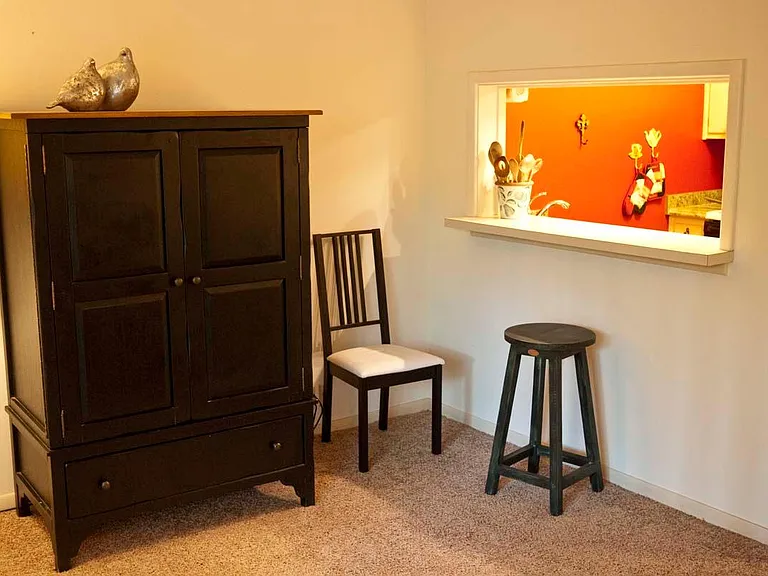 4007 Saint Charles Ave #214 — Photo 14