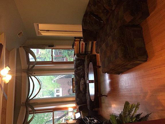 3rd image of 932 W Montana St APT 2