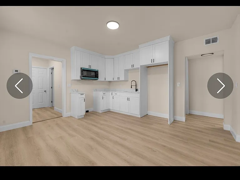 3145 Broadway Ave #1 — Photo 4