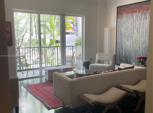 650 Valencia Ave UNIT 203, Coral Gables, FL 33134