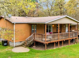 360 Lamont Way, Cave Junction, OR 97523