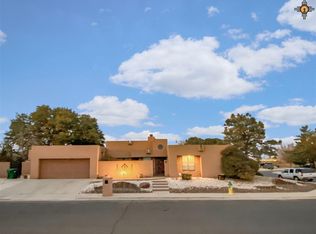 900 W Mesa Verde Dr, Hobbs, NM 88240