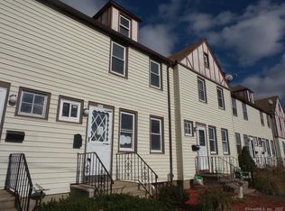 98 Highland Ave APT E, Beacon Falls, CT 06403