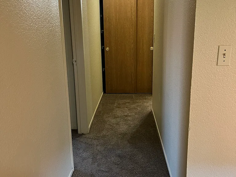 2321 Peach Tree Dr #15 — Photo 8