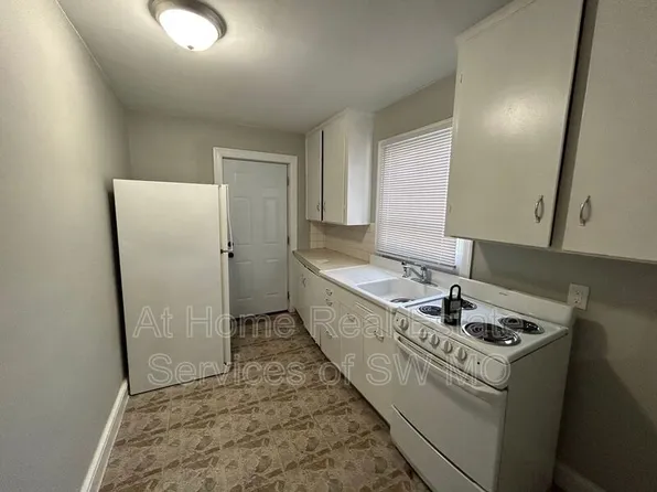 217 W Grand St #6, Springfield, MO 65807
