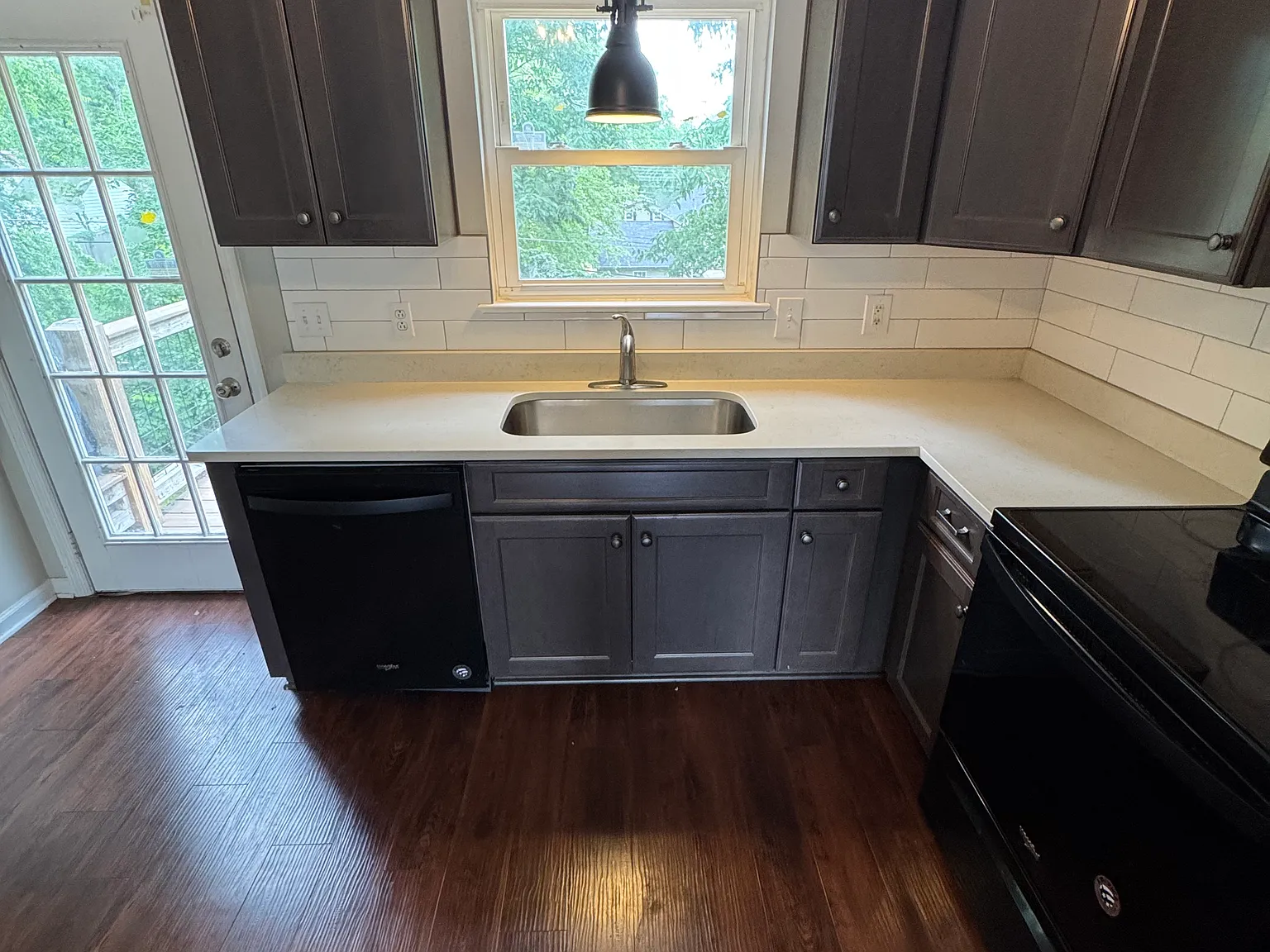 2 bed, 1100 sqft, $1,500 — Photo 4