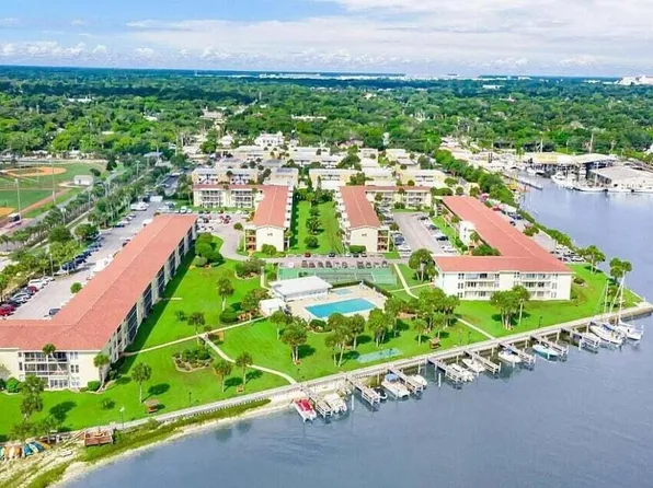 719 S Beach St #1050, Daytona Beach, FL 32114