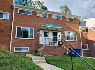 5023 8th Rd S, Arlington, VA 22204