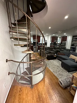 Rented by Keller Williams NYC | media 2