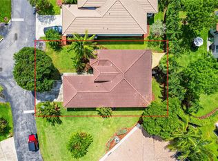 2415 SE 5th Ct, Homestead, FL 33033