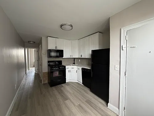 301 71st St Photo 1