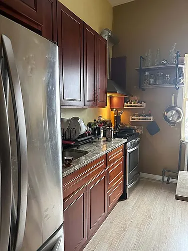278 Cornelia St #2A Photo 1