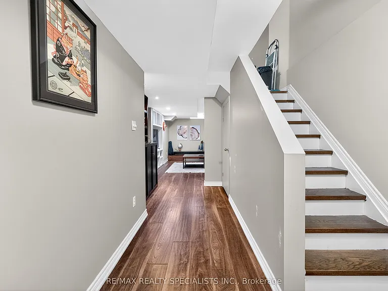 2067 Golden Orchard Trl — Photo 36