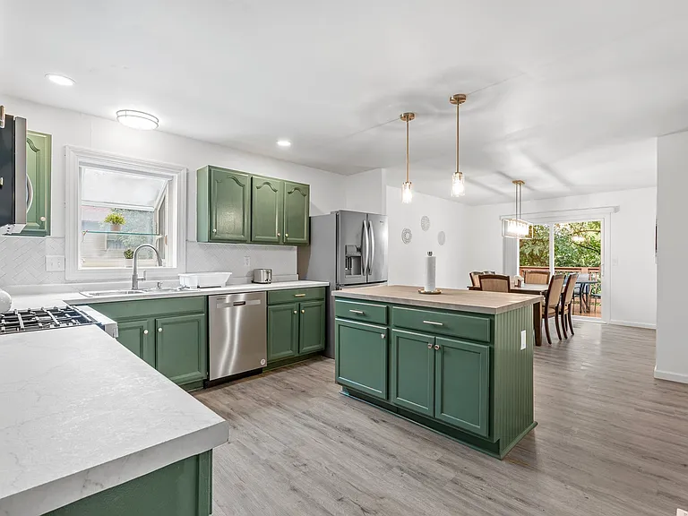 2674 Smokeview Dr — Photo 10